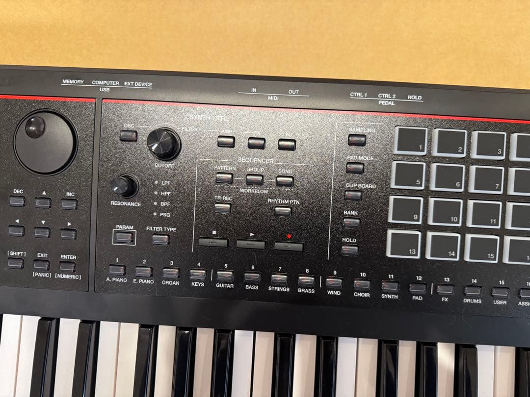 fantom-07 キーボード Roland純正ケース付