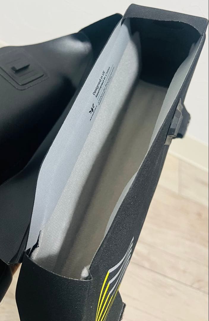 APIDURA トップチューブバッグ　1.0L