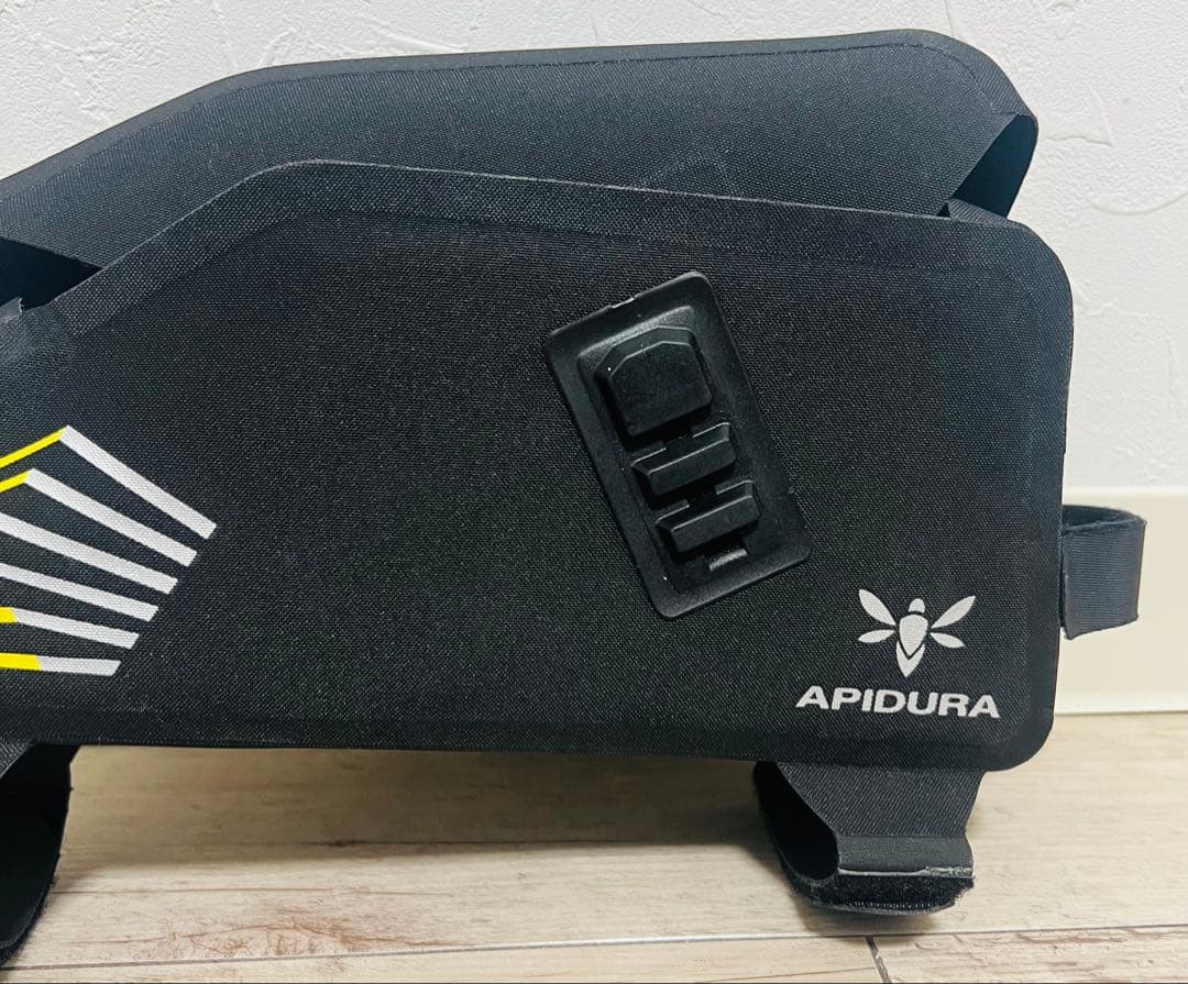 APIDURA トップチューブバッグ　1.0L