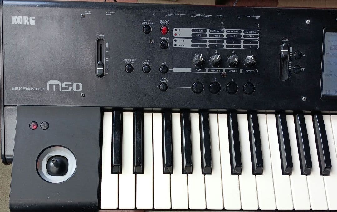 KORG m50 ワークステーション