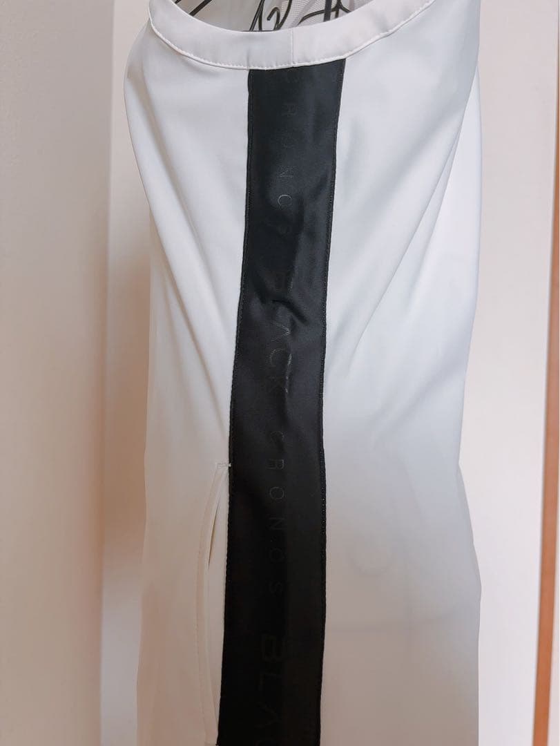 【新品•未使用品】CRONOS ゴルフ ワンピース ホワイト Mサイズ