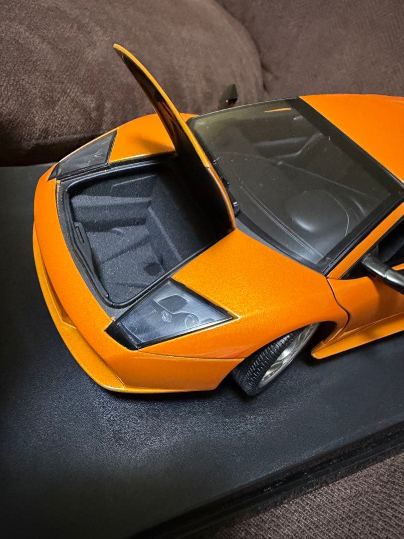 ハチハチAUTOart Lamborghini MURCIE