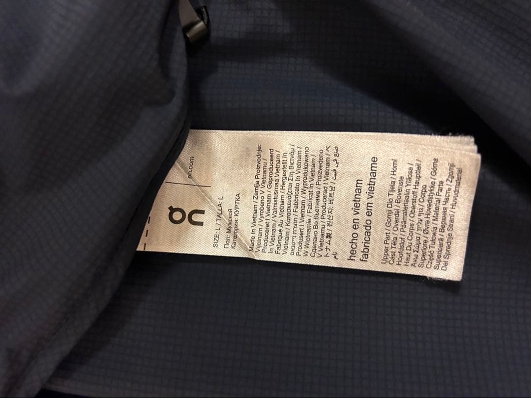 On Core Jacket サイズＬ