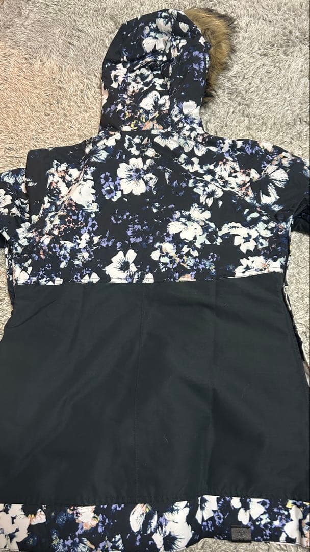 ROXY スノーボードウェア Sサイズ 花柄