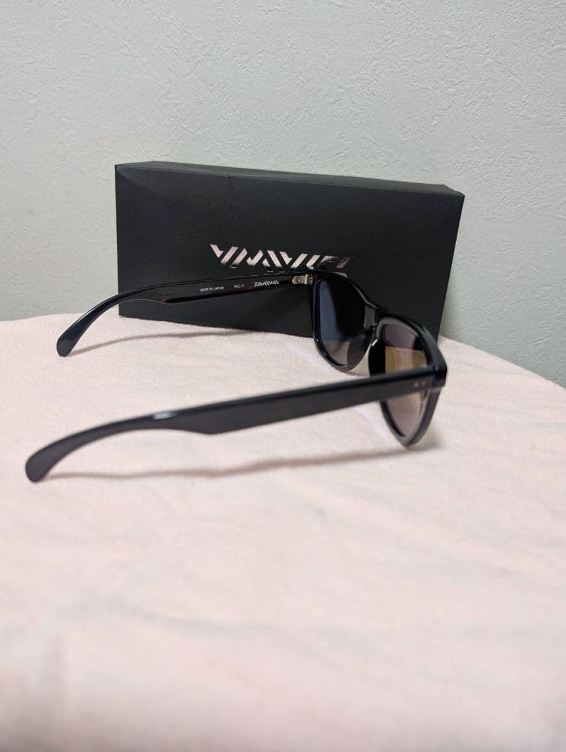 ダイワ偏光サングラス タレックス017 トゥルービュー ブルーレンズ