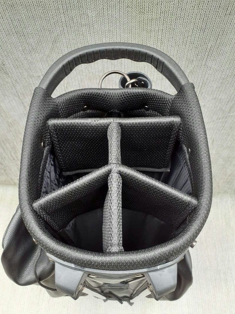 お買い得 正規品 マスターバニースタンド式キャディバッグ 本革の 様な素材