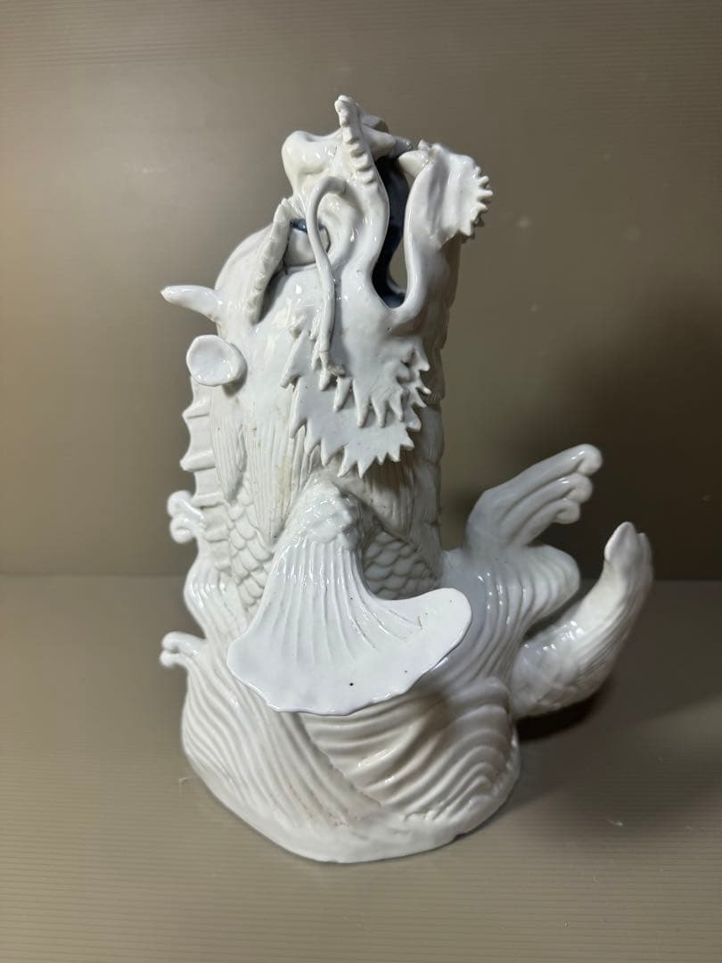 2330 激レア　龍首魚尾　平戸白磁龍置物　時代物