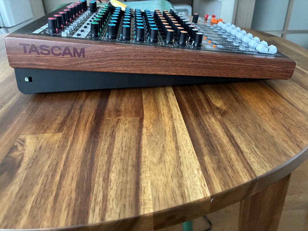 TASCAM - Model 12 ※おまけ付き