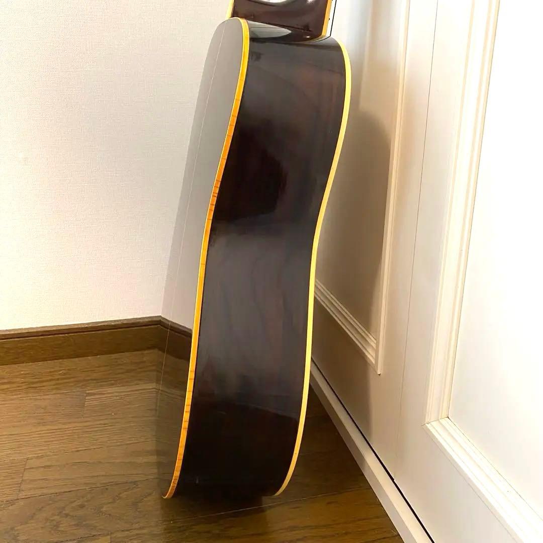 ヤマハ　YAMAHA アコースティックギター　FG201