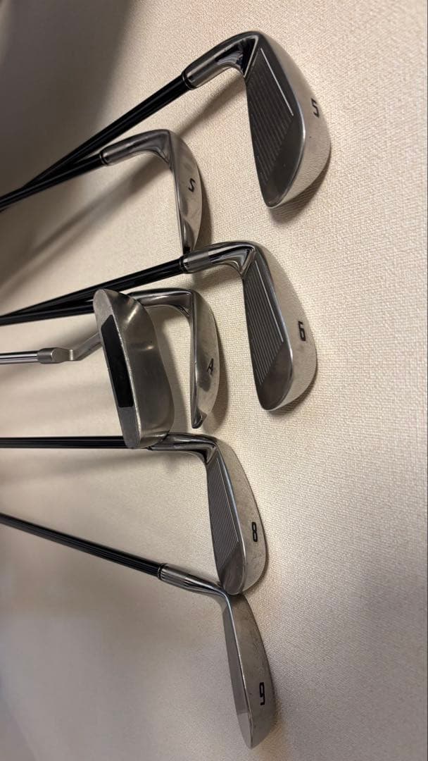 Nike グリーンキャディバッグ　ハーフセット