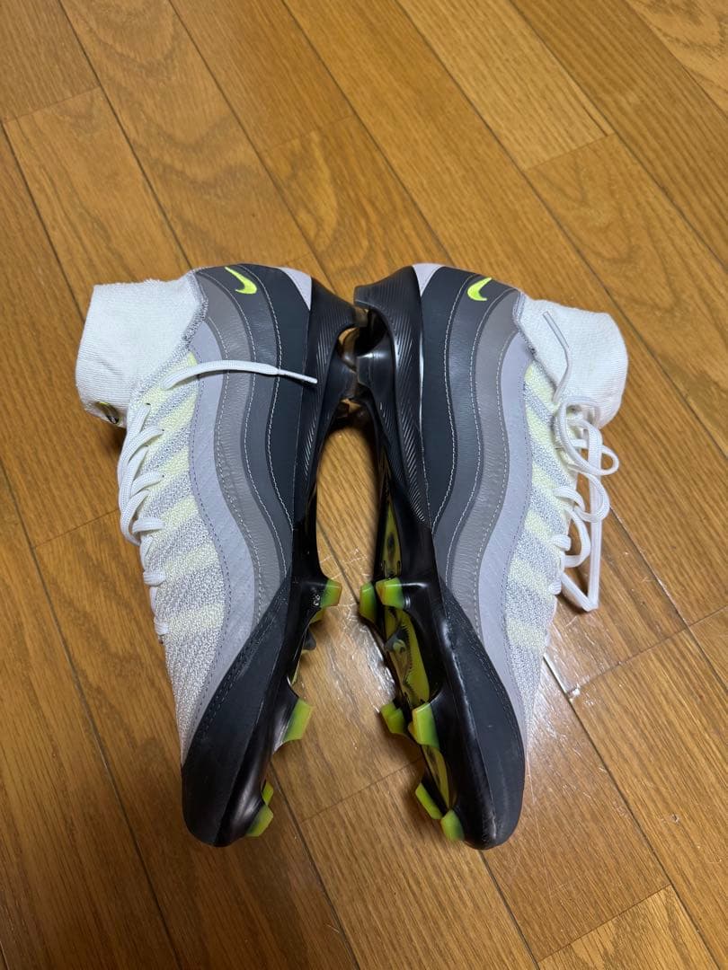 NIKE スーパーフライ エアマックス95 SE