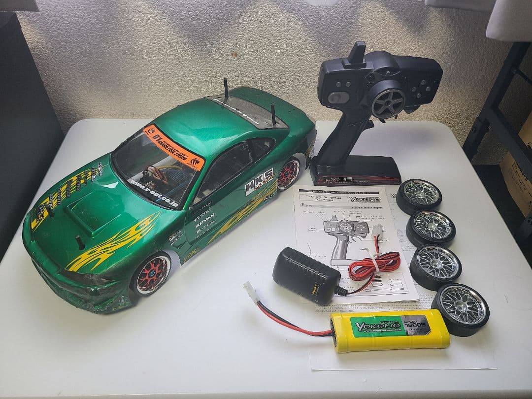 即走行可能　ヨコモ　ドリフトパッケージ　HKS S15 YOKOMO ドリパケ