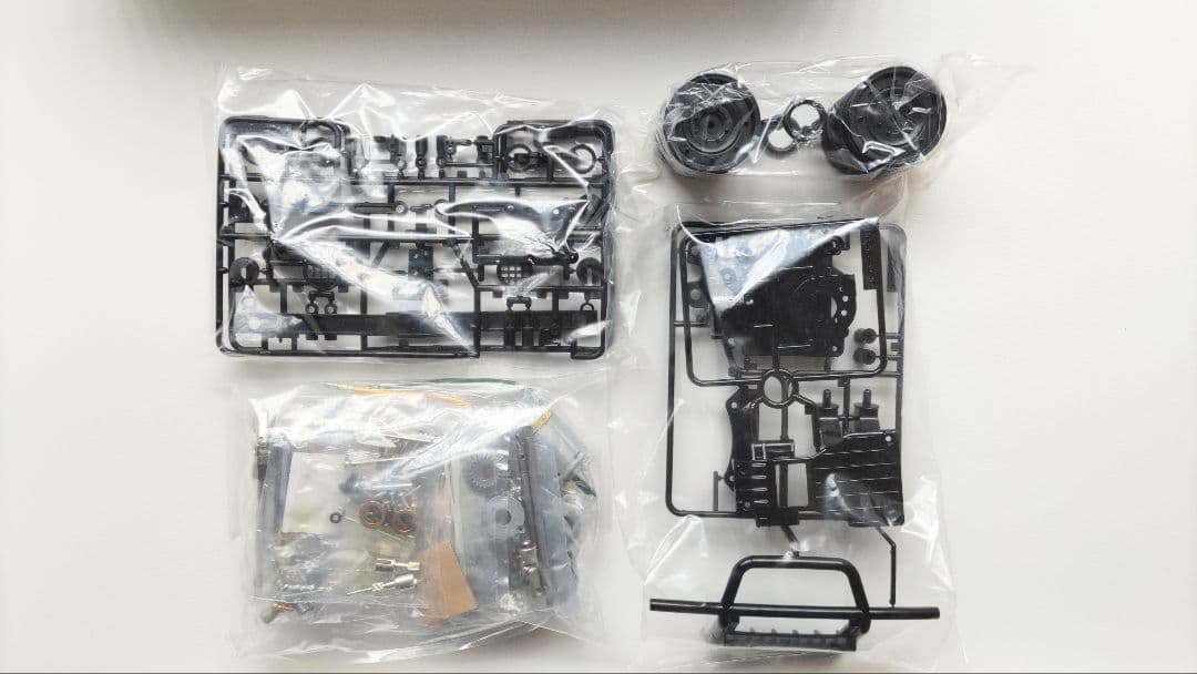 タミヤ ウニモグ 425 CC-01