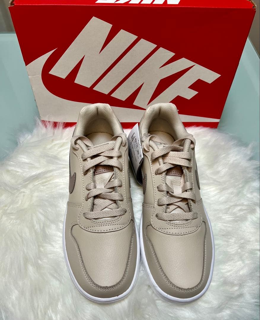 WMNS NIKE EBERNON LOWナイキ エバーノン ロー 23.5㎝