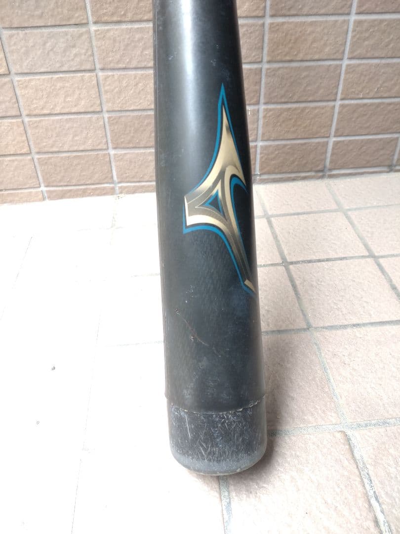 レガシー（少年用）と同仕様木製バットのセット