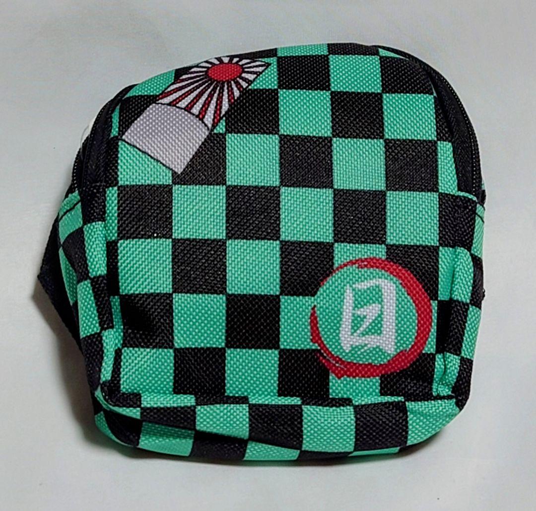 鬼滅の刃グッズ他。