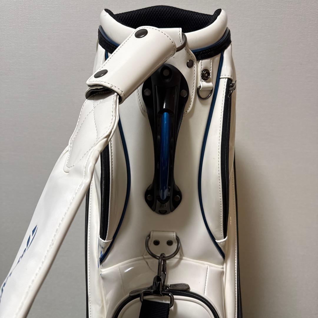 TaylorMade テーラーメイド プレミアムクラシック キャディバッグ