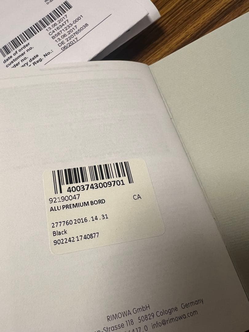 RIMOWA トパーズ ステルス ルフトハンザ限定 32L 2輪 機内持ち込み可