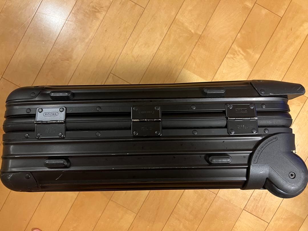 RIMOWA トパーズ ステルス ルフトハンザ限定 32L 2輪 機内持ち込み可