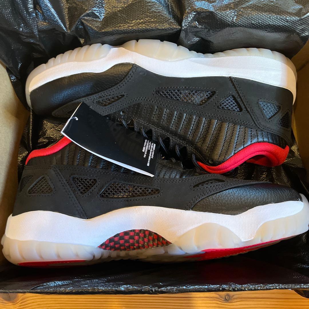 シューズ(男性用) Air Jordan 11 Retro Low IE 27cm