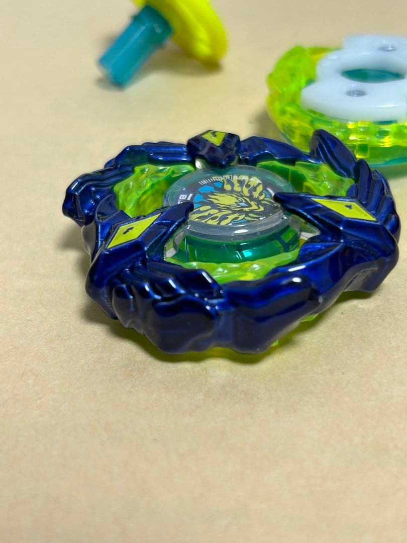 高重量 フェニックスウイング9-80DB ベイブレードX