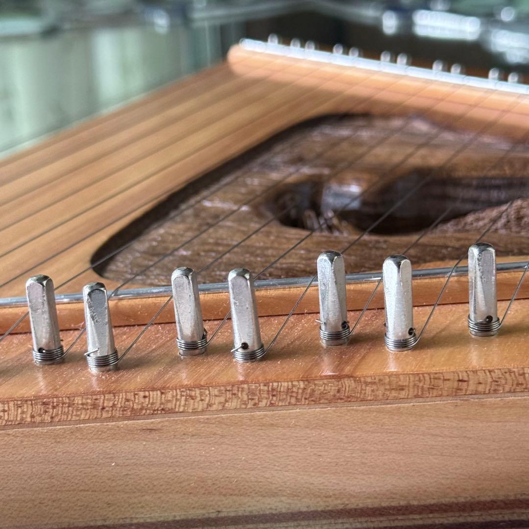 超限定9月2日20時迄‼️ゴブリンが歌ってる小型ハープ/ダルシマーUSA一点保管品