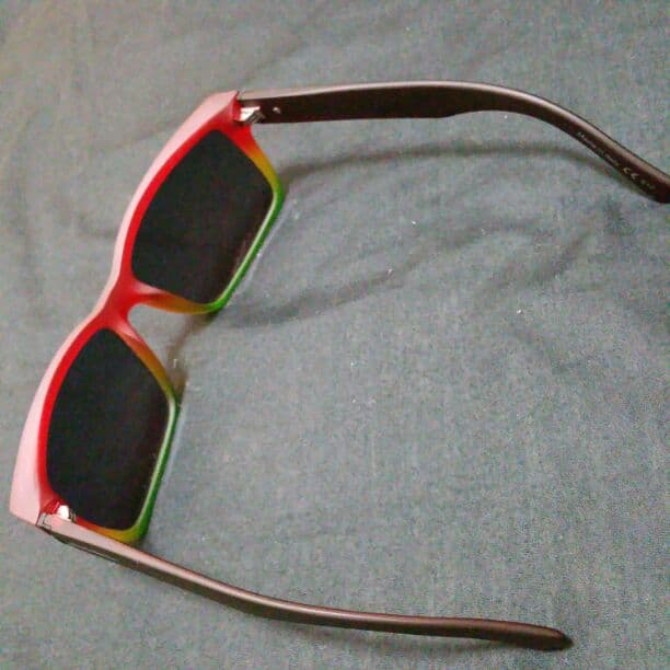 VONZIPPER　サングラス