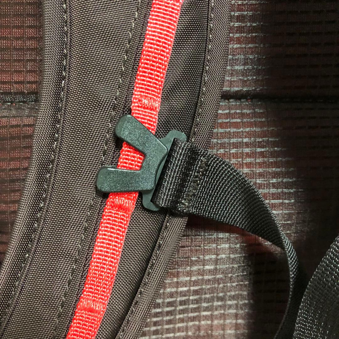 美品　廃盤レア　パタゴニア　スノードリフター　20L スノーボード着用可