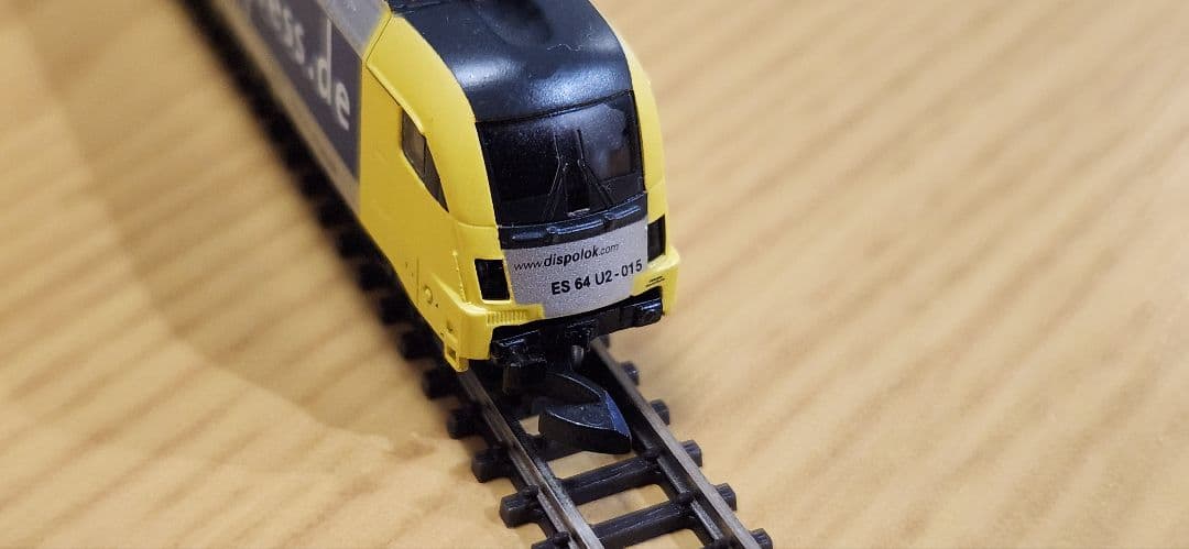 メルクリンミニクラブ 81432 電気機関車+コンテナ貨車セット おまけレール付