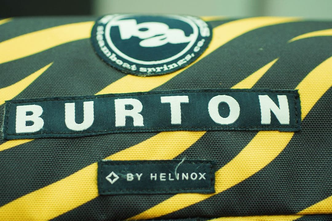 美品-2 BURTON バートン 限定 Helinox ヘリノックス チェアワン