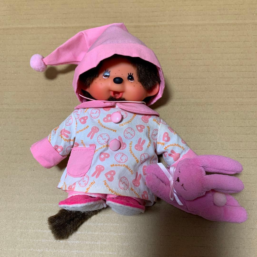 【希少】モンチッチ　女の子　パジャマ　うさちゃんぬいぐるみ　ピンク