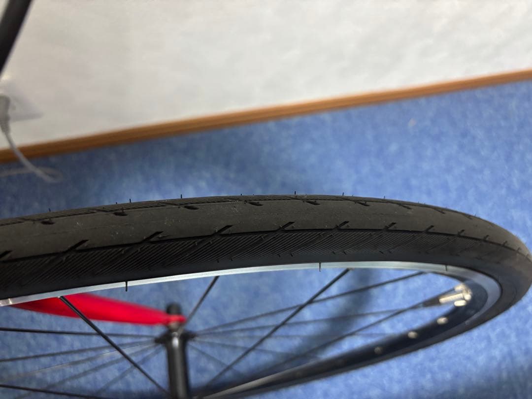 GIANTESCAPE R3 LTD キャンディレッドM