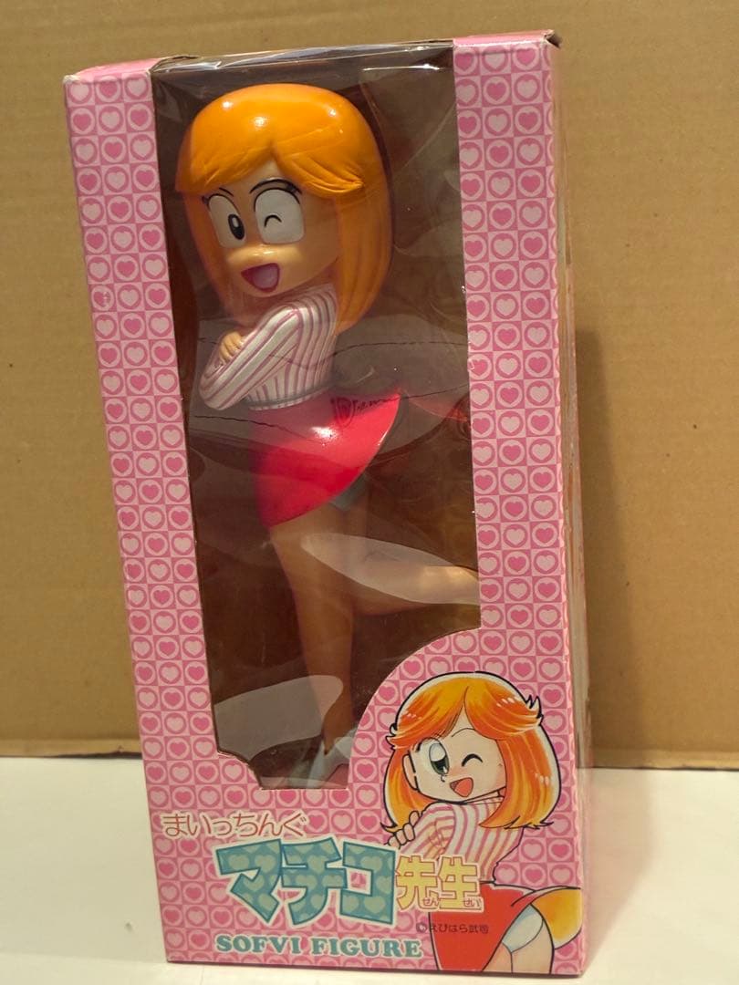 ラナ まいっちんぐマチコ先生 ソフビ フィギュア（グレーパンツVer.）