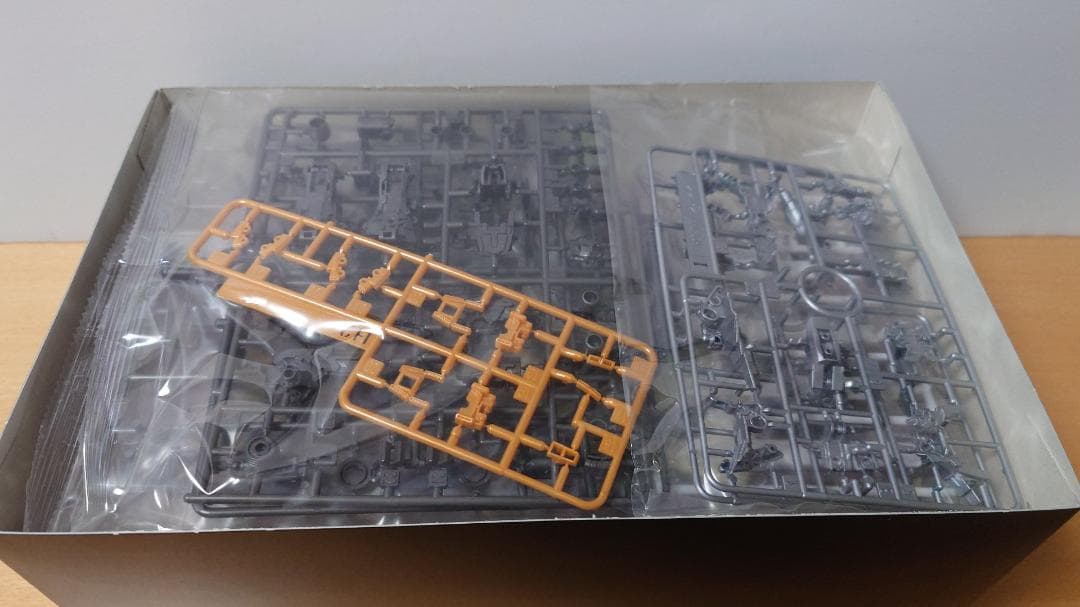 【新品】 ガンダムベース限定 RG シナンジュ メタリックグロスインジェクション