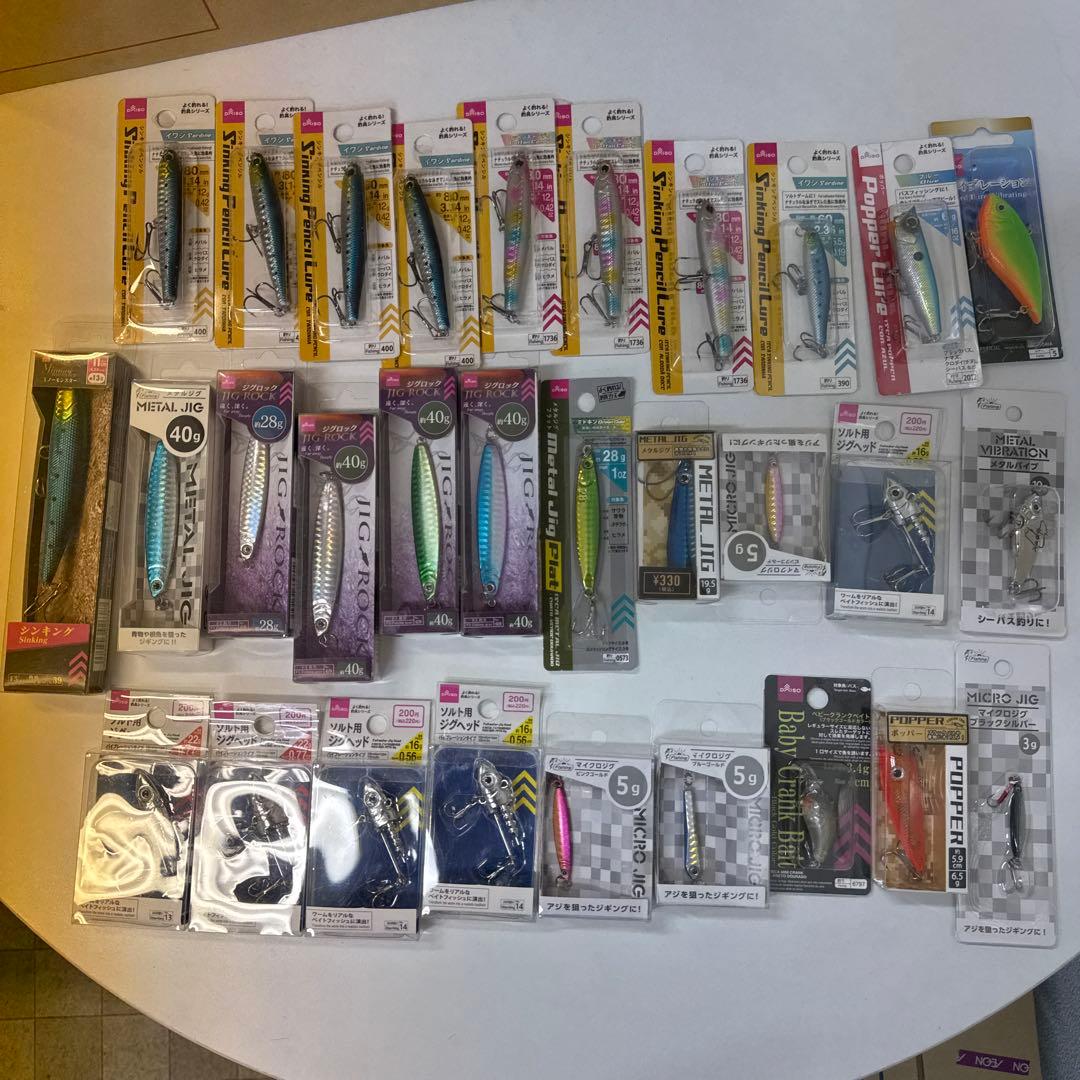 100均ルアー、ワームなど約200個セット(ダイソー、セリア、キャンドゥ)