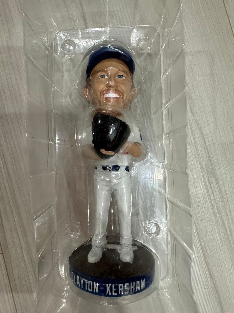 [球場限定・非売品］WS連覇！カーショーボブルヘッド