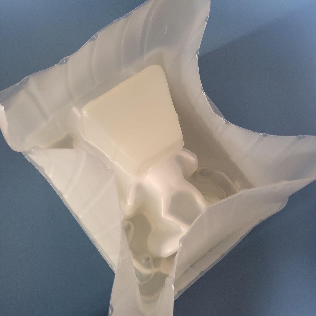 NIKE keynuts フィギュア　メディコムトイ　ホワイト