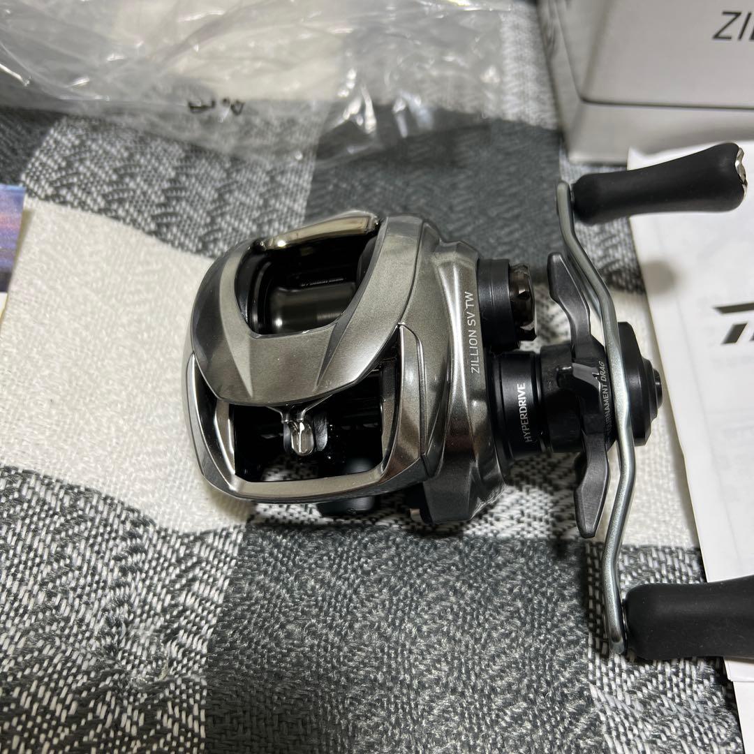 新品、未使用、ダイワ ジリオン SV TW 1000PL (左巻)