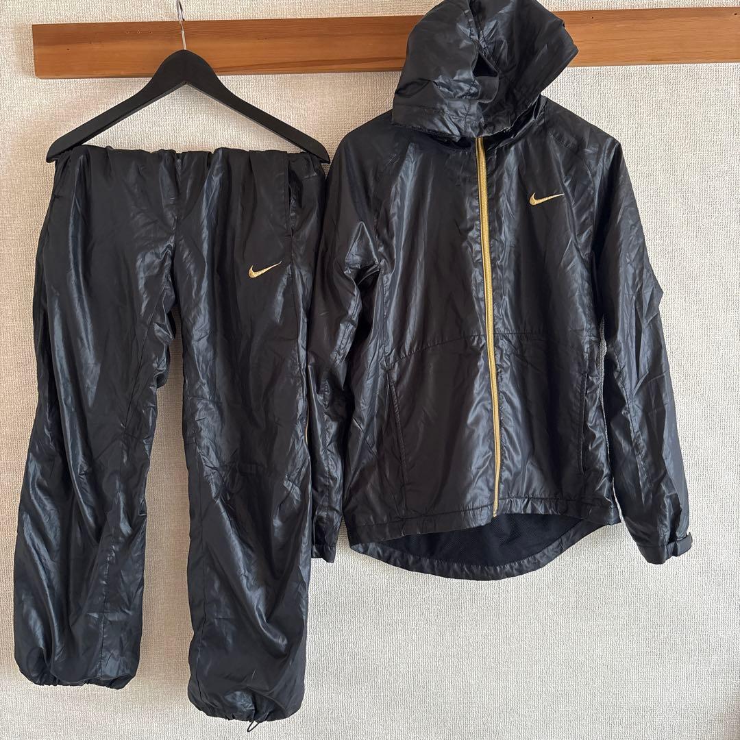 NIKE ウィンドブレーカー上下