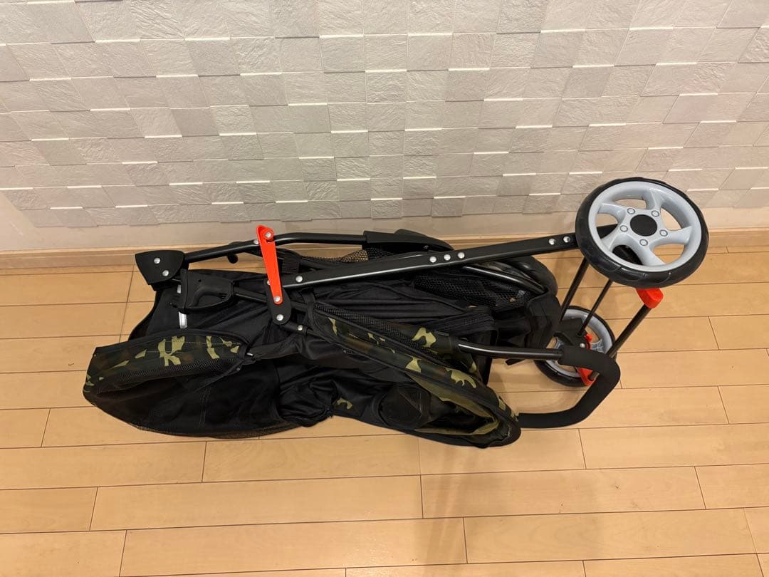 ペットカート メッシュカバー付き　ペットバギー　迷彩柄　犬　三輪バギー