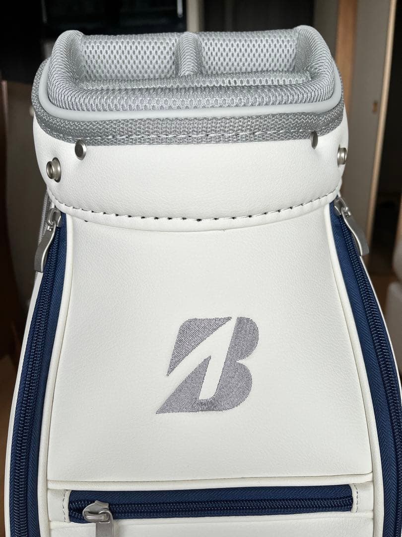 ベル　未使用新古品ブリヂストン　キャディバッグ　BG-100L レディース