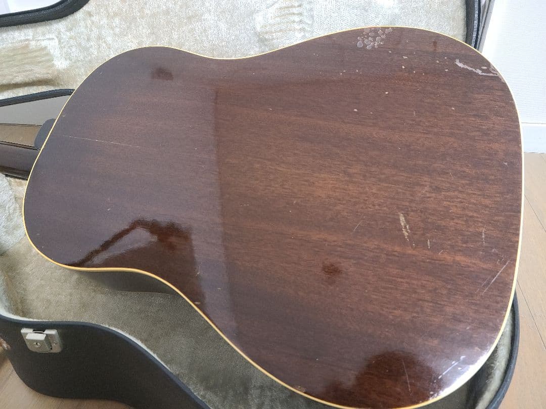 《値下げ中》Gibson J-45 ヴィンテージ　ナローネック