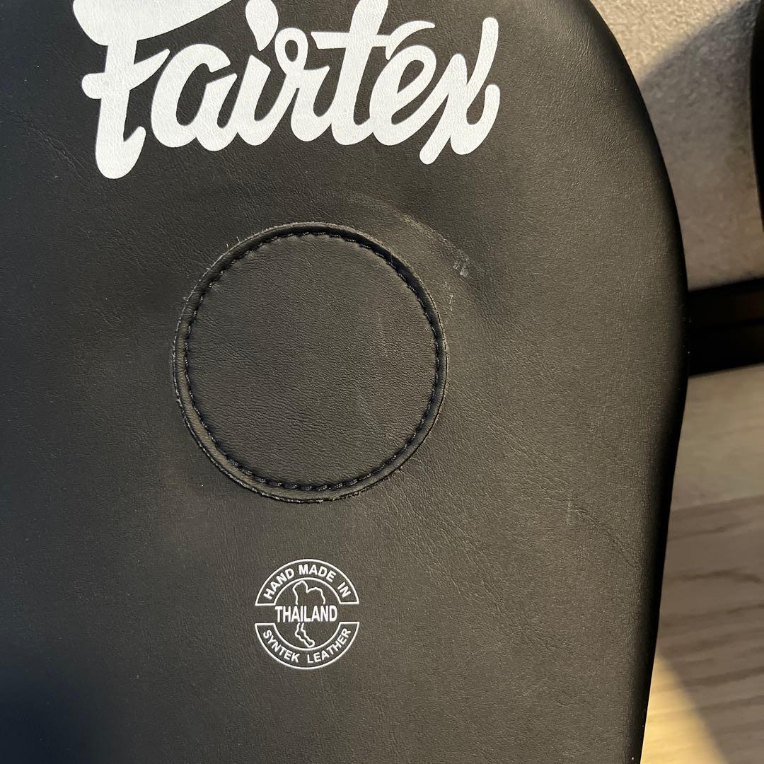 Fairtex フォーカスミット FMV13