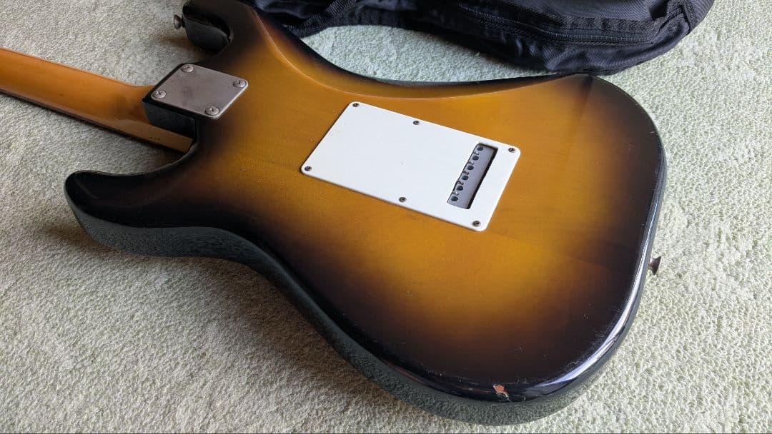 Fresher STRAIGHTER　国産ストラトタイプモデル80's