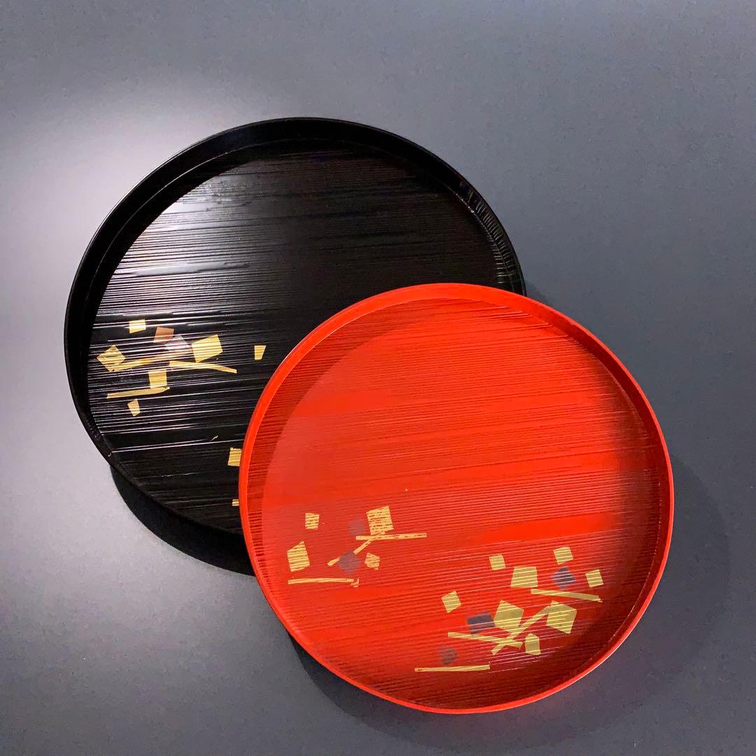 漆塗　丸盆２枚セット　象彦　運び盆　金銀彩　R0726