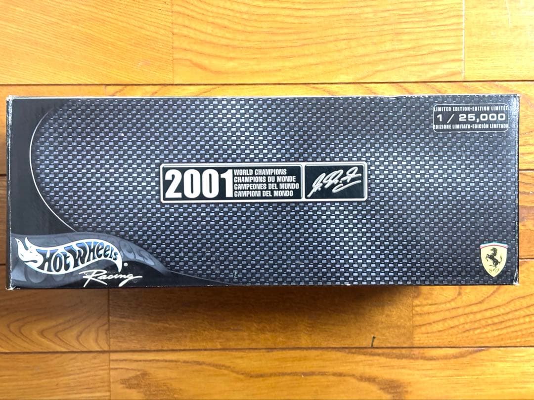 Ferrari F1 2001 WORLD CHAMPIONS 1/18ミニカー