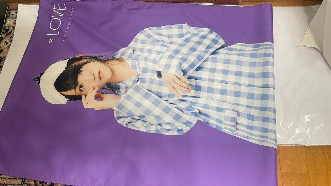 ＝LOVE　イコラブ 　野口衣織　角川コラボ　タペストリーのみ