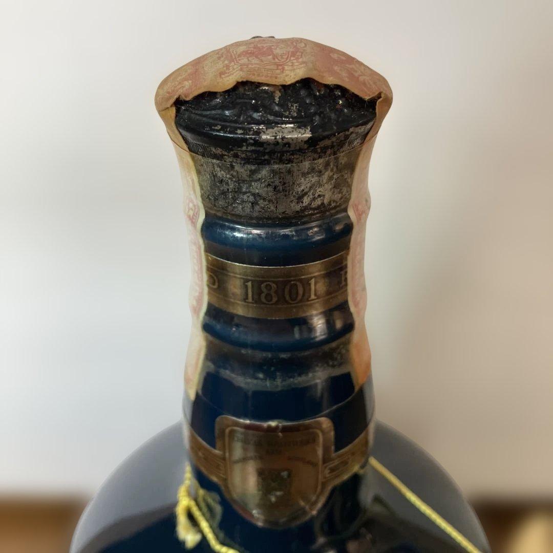 【未開栓】 SALUTE ロイヤルサルート 21年 青陶器 1085g