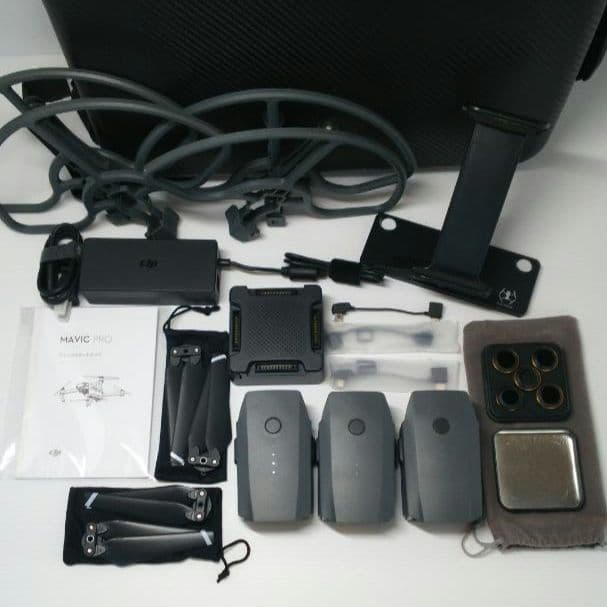 ドローン DJI Mavic Pro ＋付属品・キャリーバッグ