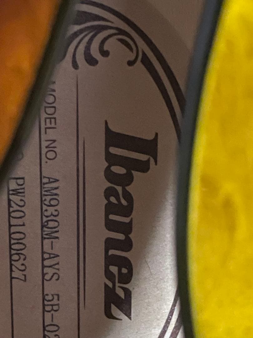Ibanezセミアコ　AM93QM-AYS